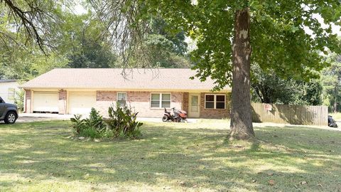 Photo of 325 Pine Harbor Drive, Onalaska, TX 77360 (MLS # 75821426)