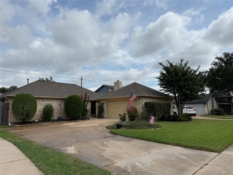 Photo of 6623 Gleneagles Drive, Pasadena, TX 77505 (MLS # 87407492)