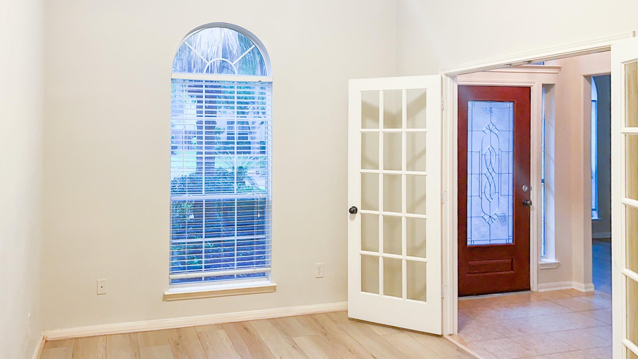 2815 Town Gate Court