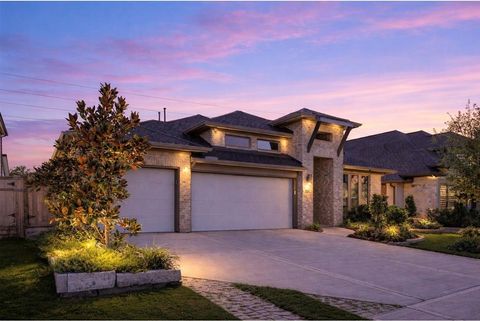 Photo of 5130 Albany Shores Lane, Fulshear, TX 77441 (MLS # 32212416)