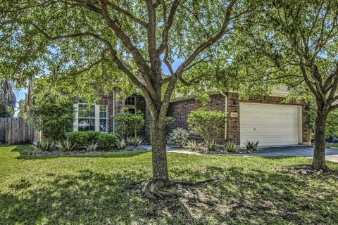 Photo of 25609 Tiverton Forest Court, Porter, TX 77365 (MLS # 12541131)