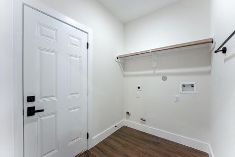 Tiny photo for 3718 Kilkenny Drive, Houston, TX 77047 (MLS # 86997671)