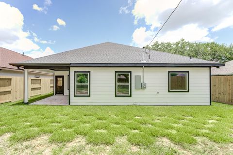 Tiny photo for 3718 Kilkenny Drive, Houston, TX 77047 (MLS # 86997671)