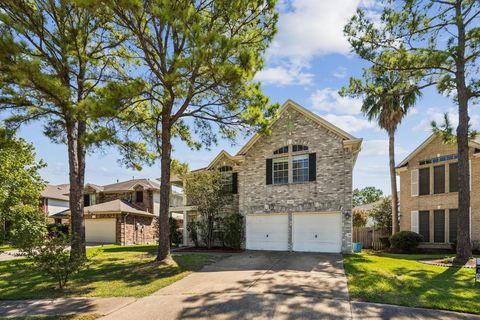 Photo of 10106 White Oak Trail Lane, Houston, TX 77064 (MLS # 42703802)