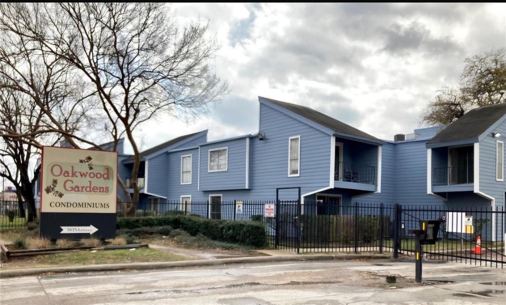 Photo of 5625 Antoine Drive #1404, Houston, TX 77091 (MLS # 84894958)