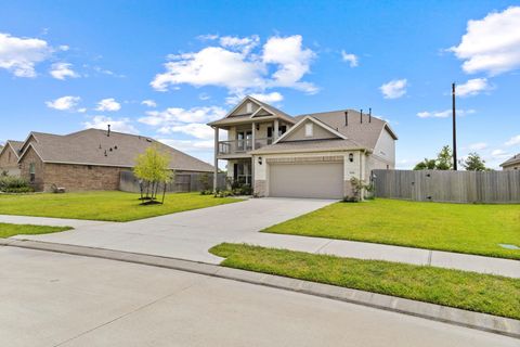 Photo of 15318 Spring Lake Avenue, Mont Belvieu, TX 77523 (MLS # 89999359)