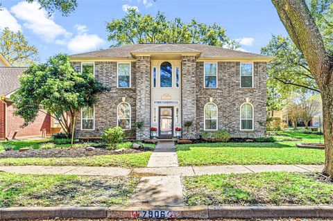 Photo of 7906 Duncansby Vale Road, Houston, TX 77095 (MLS # 35274868)