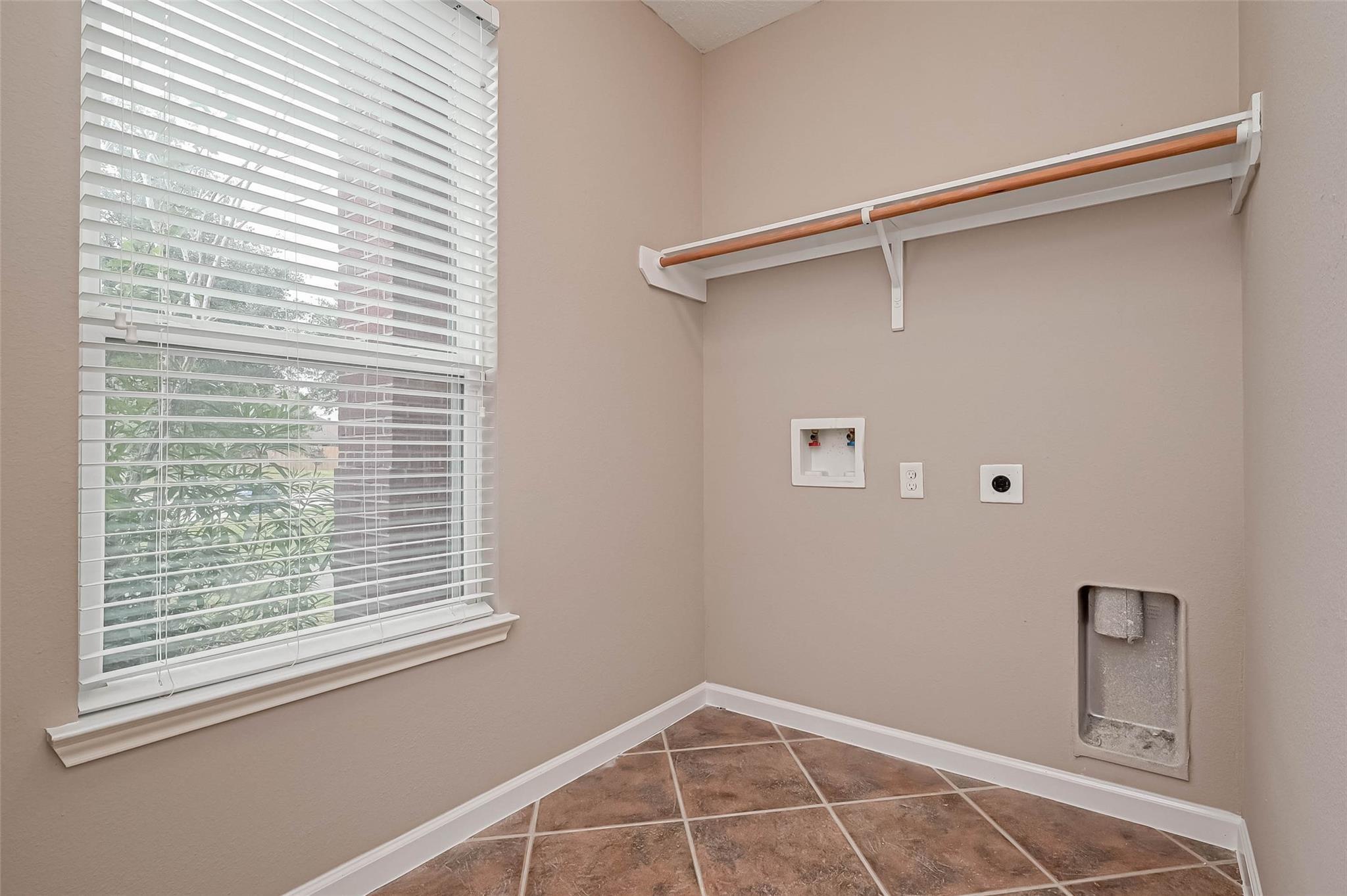 2914 Legends Knoll Drive