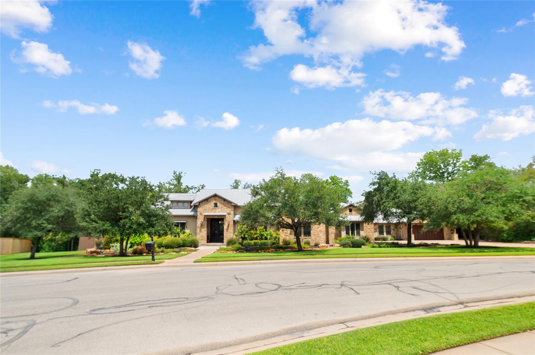 3006 Hickory Ridge Circle