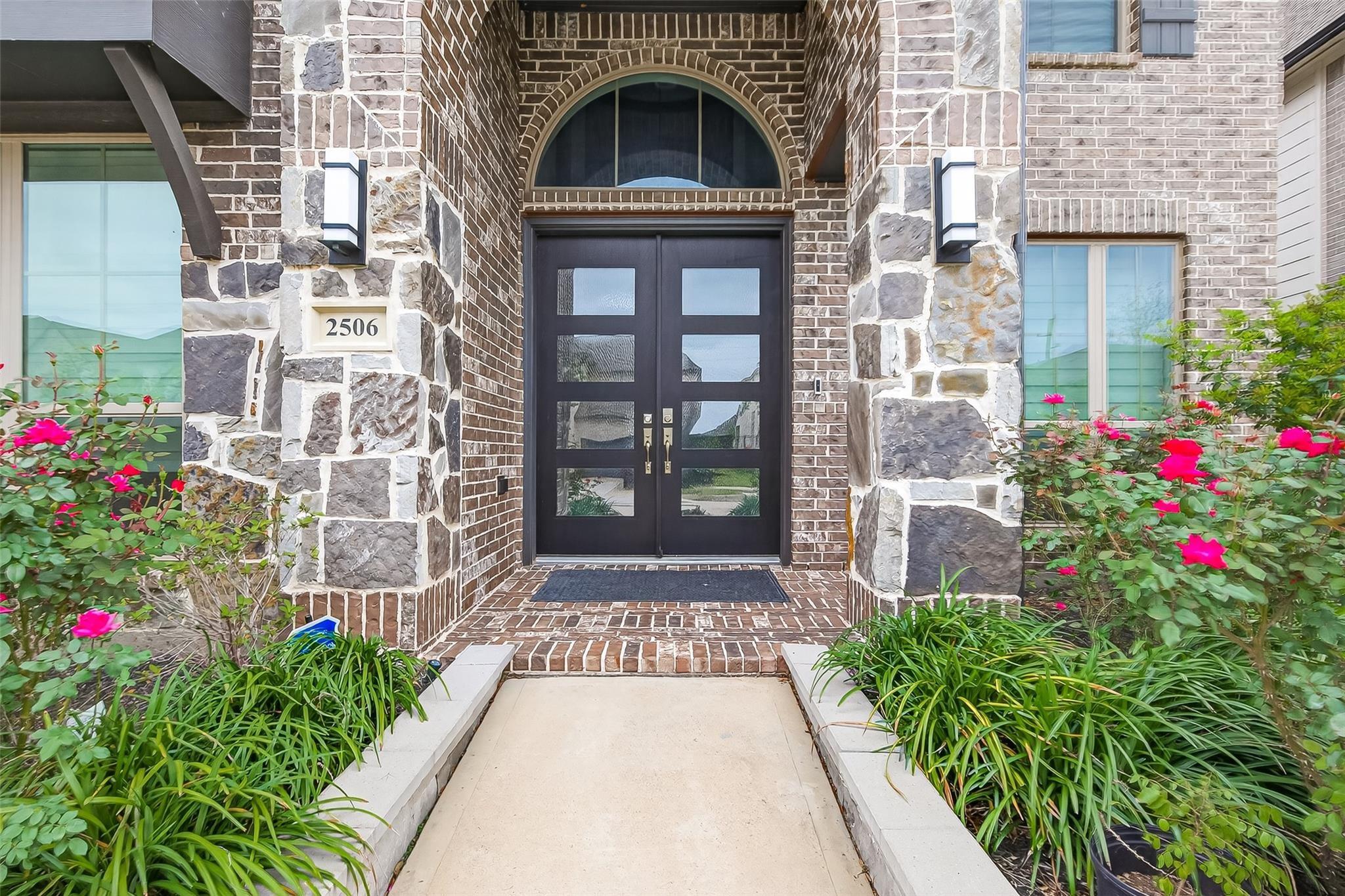 2506 Falling Fig Lane