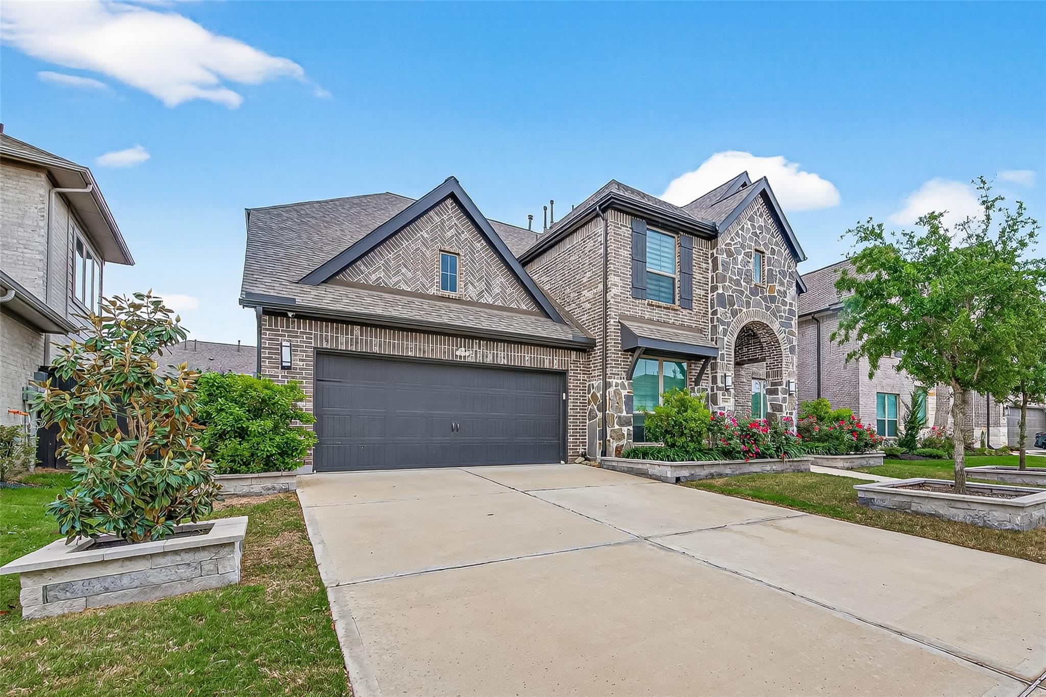 2506 Falling Fig Lane