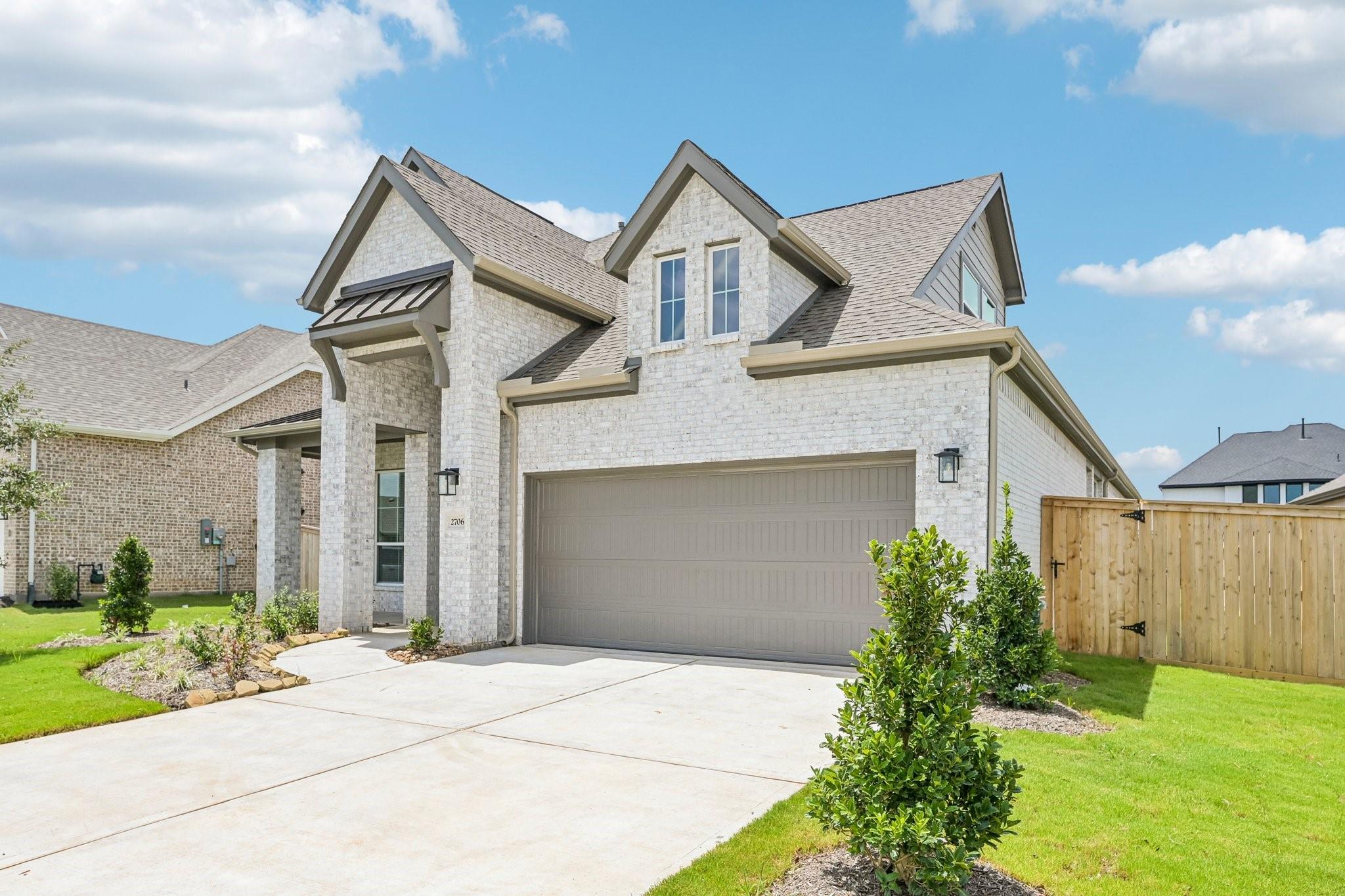 2706 Peach Valley Road