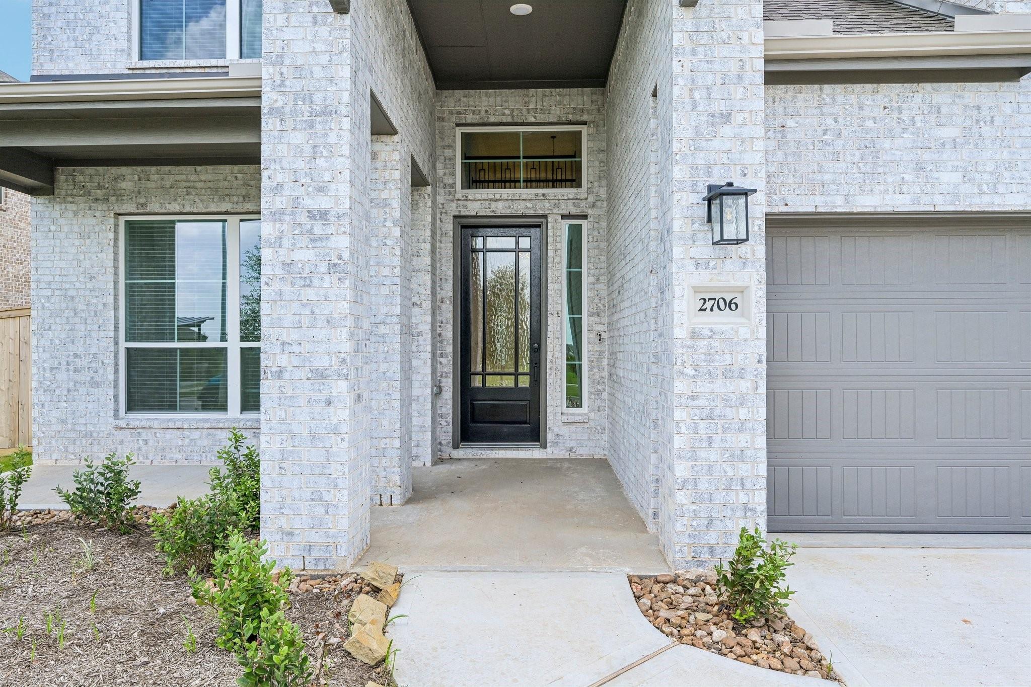 2706 Peach Valley Road