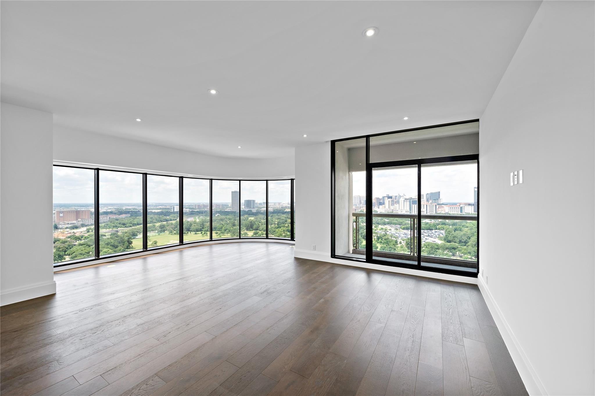 1701 Hermann Drive 21F