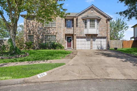 Photo of 526 Oak Briar Drive, Kemah, TX 77565 (MLS # 85707337)