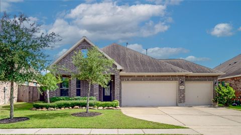 Photo of 14758 Garner Falls Trail, Humble, TX 77396 (MLS # 87294027) Photo of 14758 Garner Falls Trail, Humble, TX 77396 (MLS # 87294027)