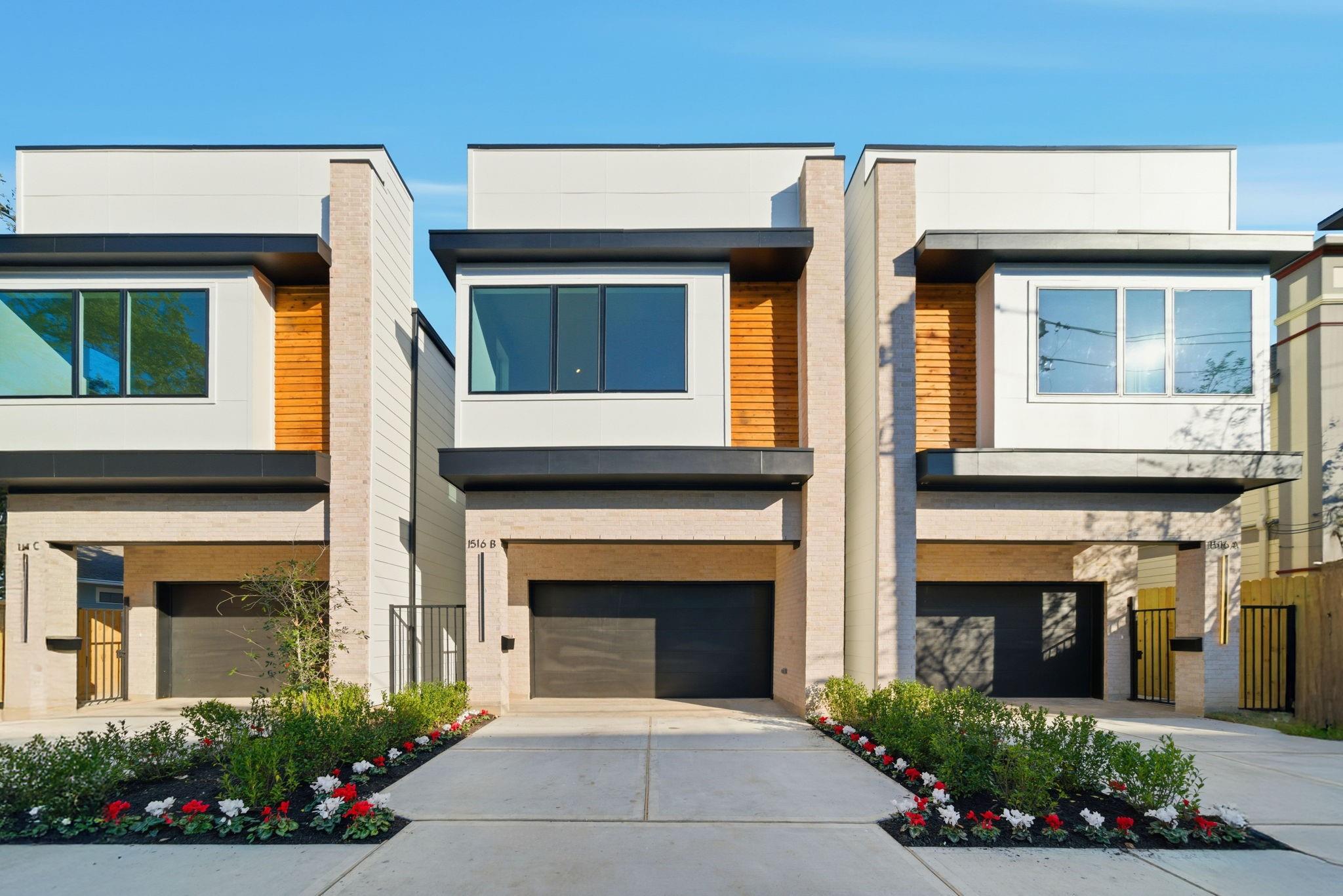 1326 Lawrence Street