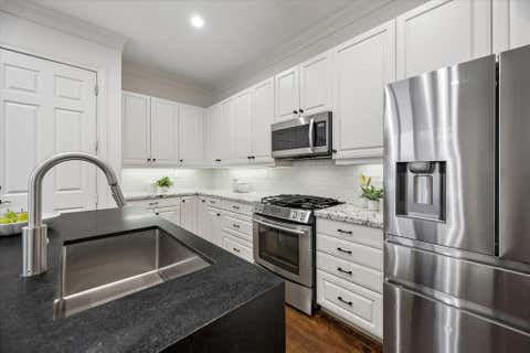 Tiny photo for 2421 North Boulevard, Houston, TX 77098 (MLS # 43733677)
