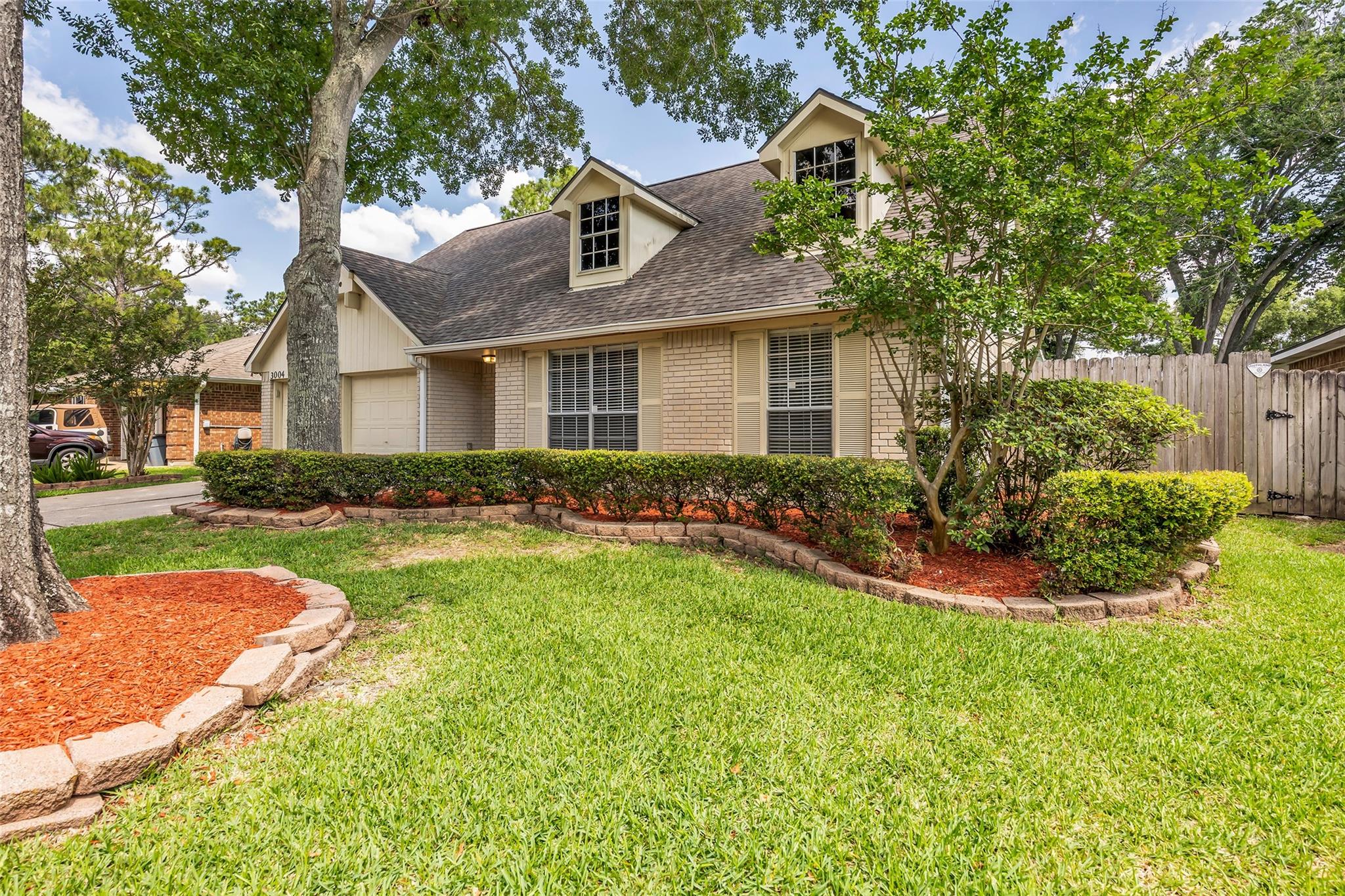 3004 Cloverdale Drive
