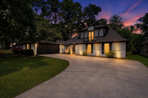 Photo of 88 April Wind Drive S, Conroe, TX 77356 (MLS # 19612019)