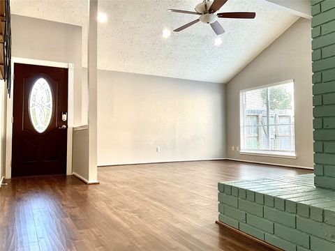 Photo of 11827 Moss Branch Road, Houston, TX 77043 (MLS # 53193265)