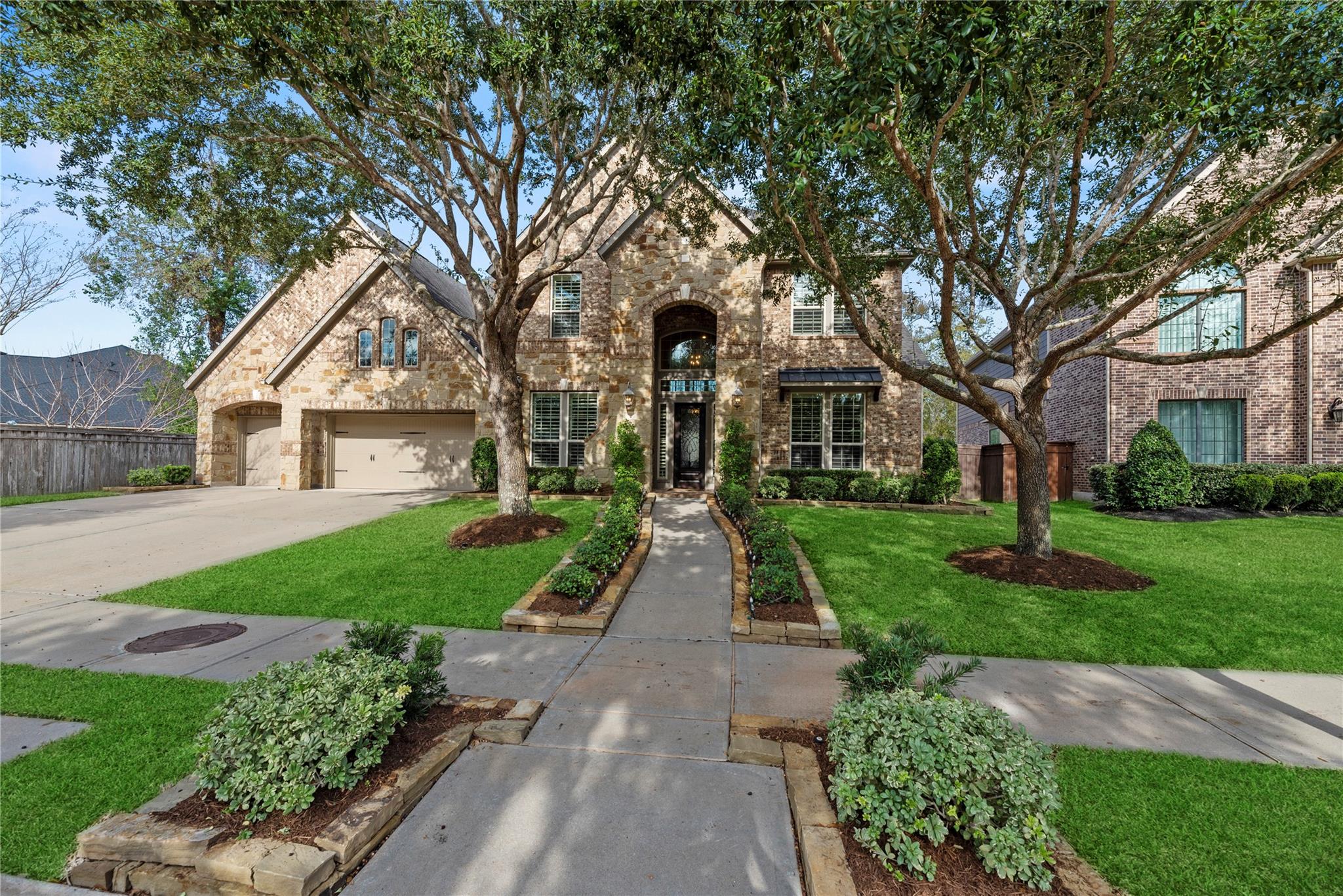 38 Adrianna Path Drive