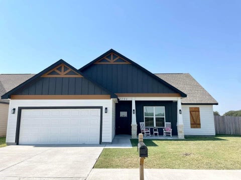 Photo of 1702 Lantana Lane, El Campo, TX 77437 (MLS # 28013707)