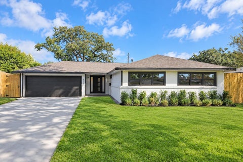 Photo of 8110 Cedel Drive, Houston, TX 77055 (MLS # 34559670)