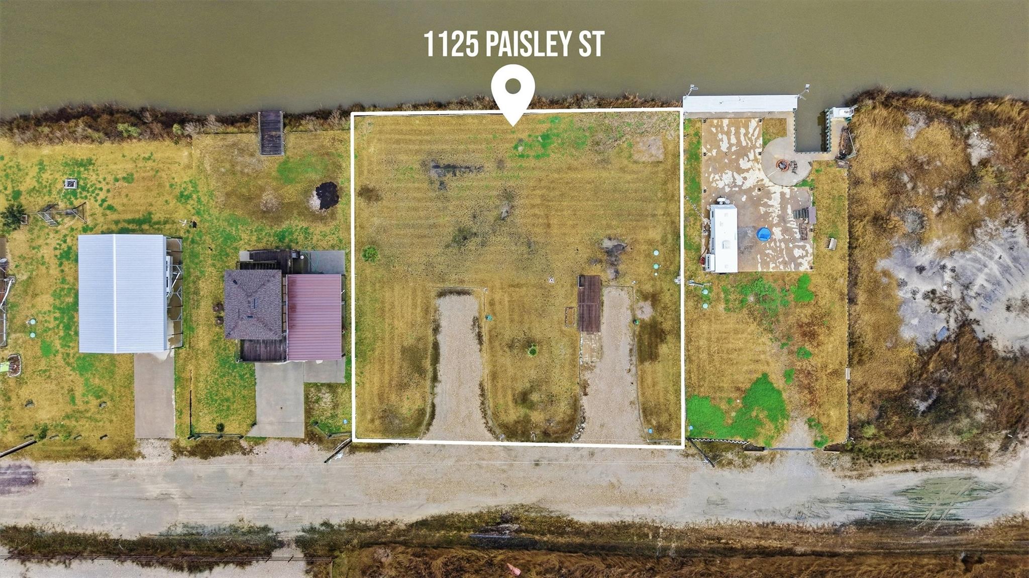 1125 Paisley Street