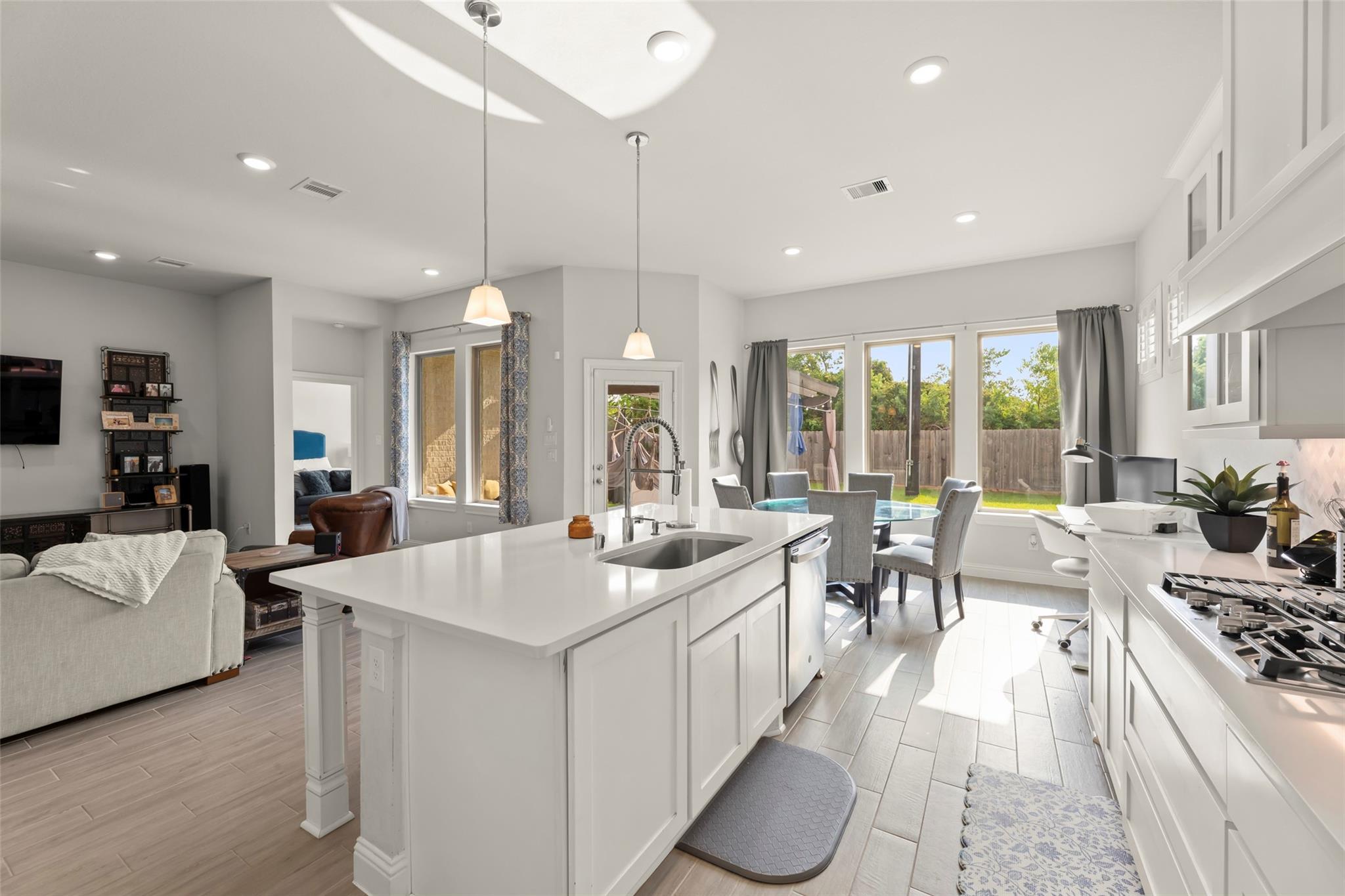 1939 Shallow Canyon Ln