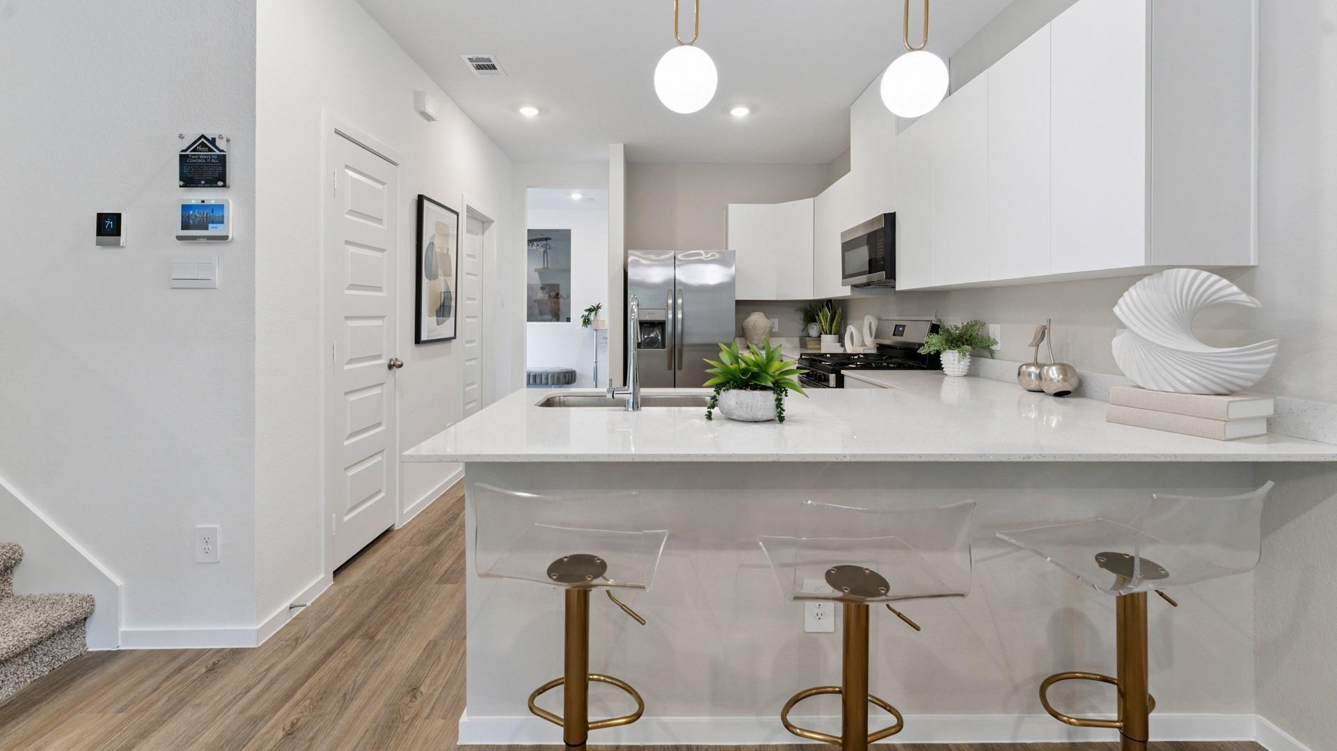 5914 Manning Oaks Street