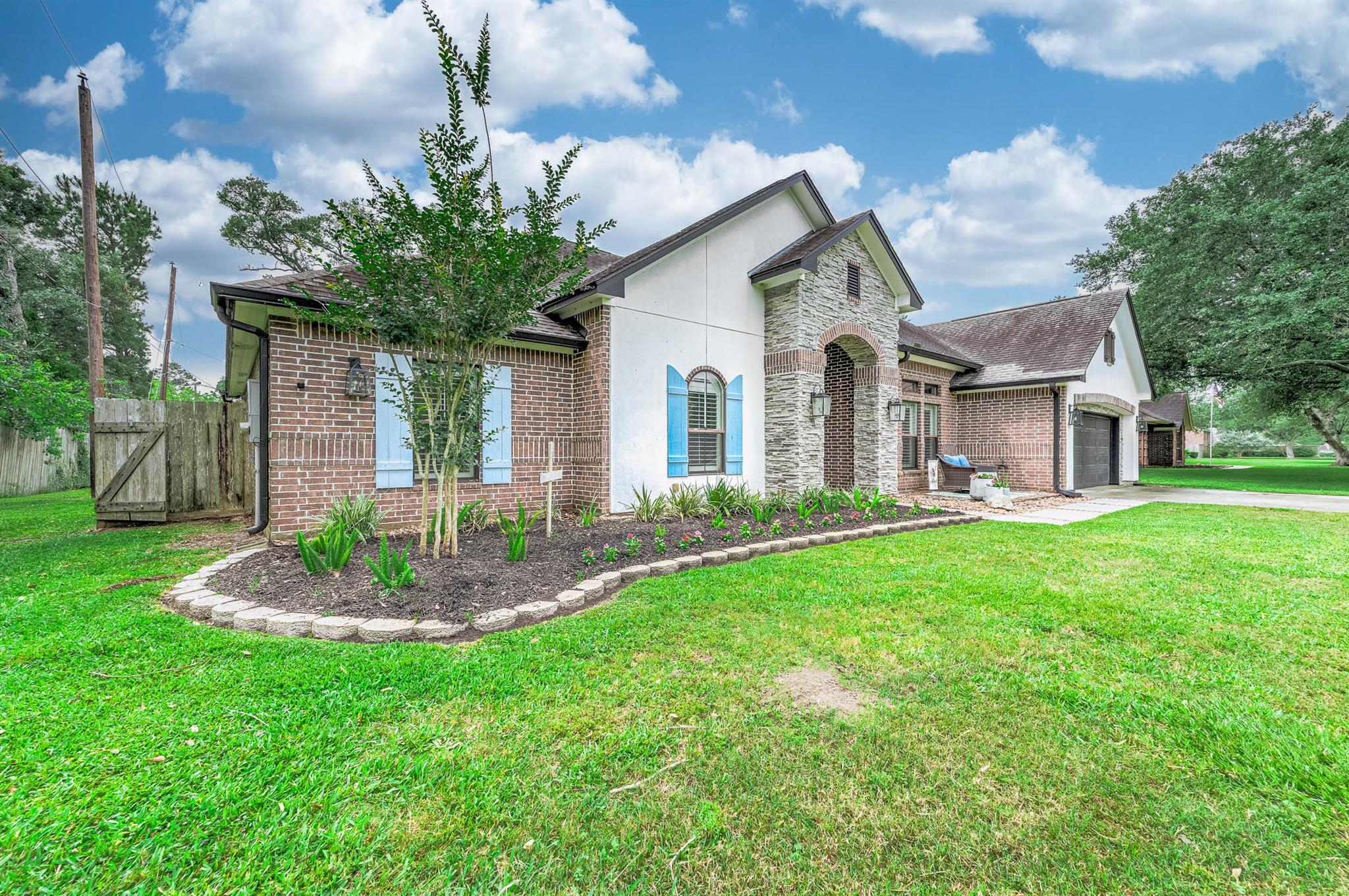 201 Hillcrest Drive