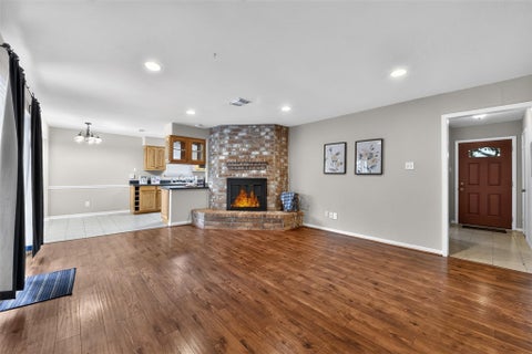 Photo of 16019 Mill Point Drive, Houston, TX 77059 (MLS # 26002440)