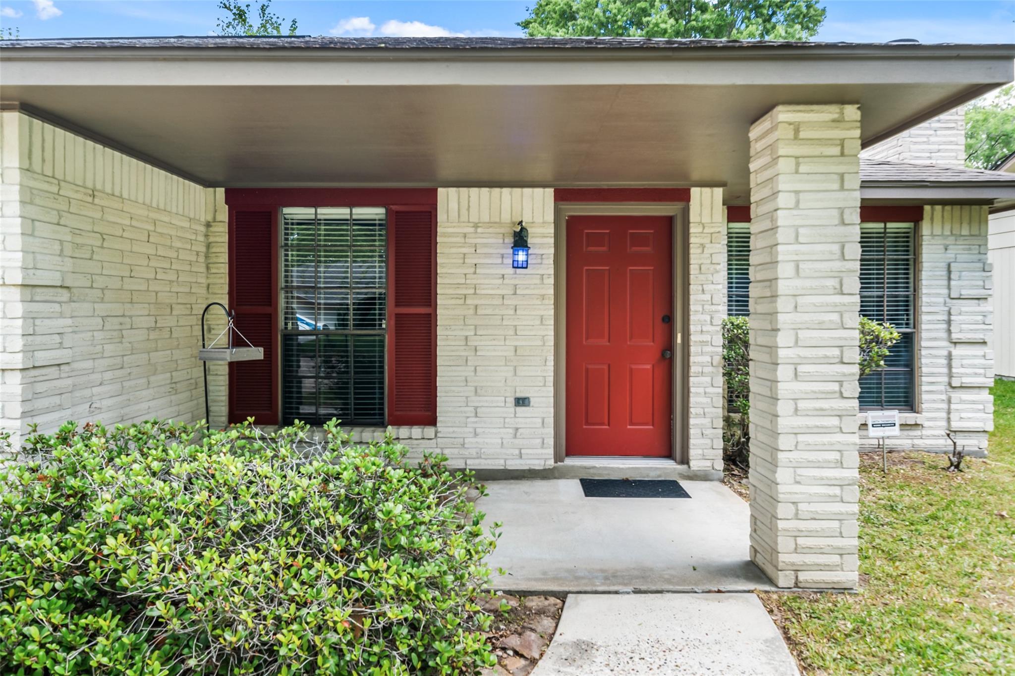 2727 Longleaf Pines Drive