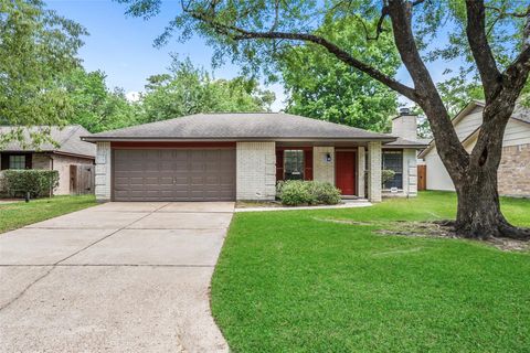 Photo of 2727 Longleaf Pines Drive, Kingwood, TX 77339 (MLS # 82110973)