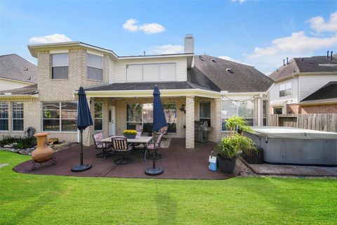 Photo of 21006 Twisted Leaf Drive, Cypress, TX 77433 (MLS # 72022140)