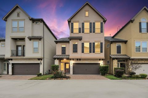 Photo of 10606 Shadow Elm Court, Houston, TX 77043 (MLS # 60845276)