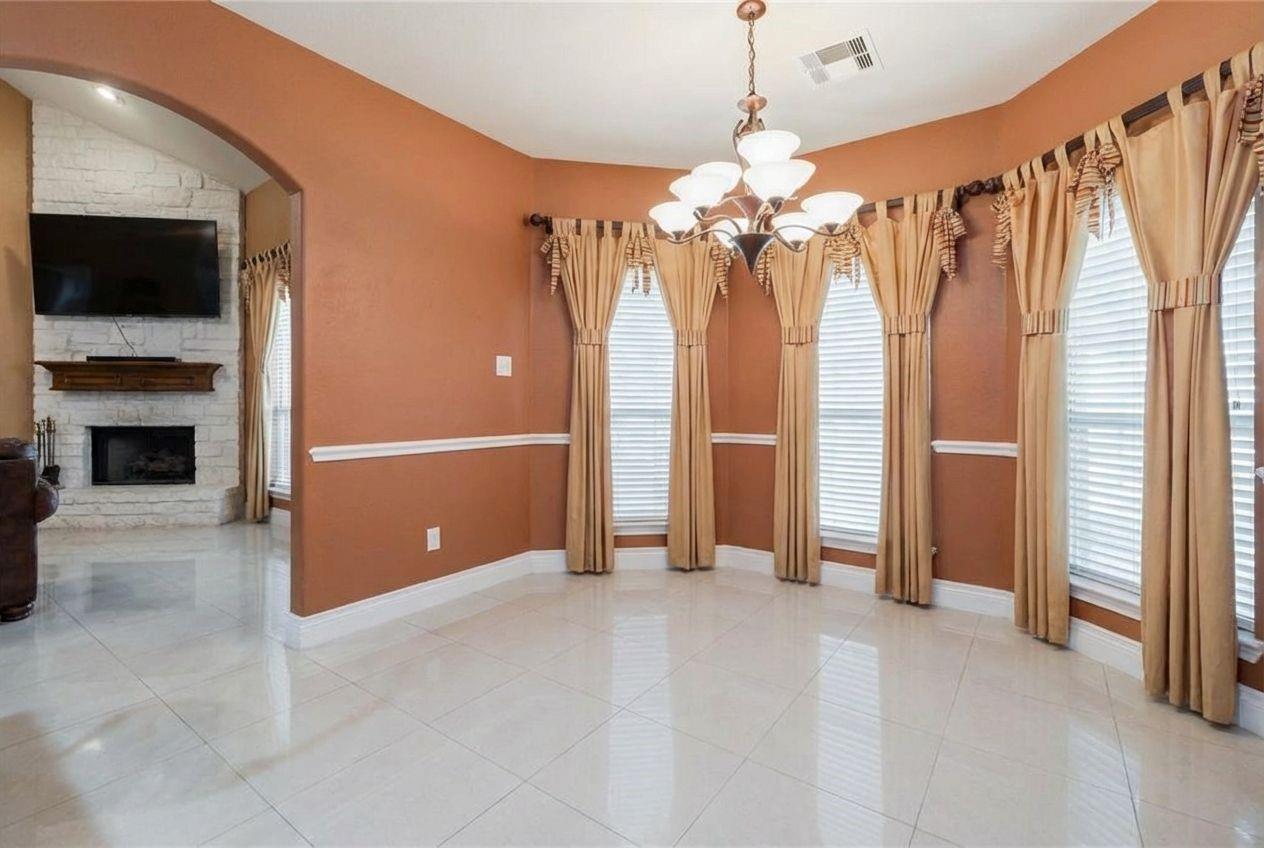 8211 Paddle Rock Lane