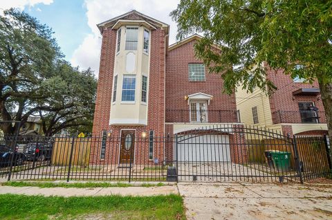Photo of 513 Vincent Street, Houston, TX 77009 (MLS # 26840209)