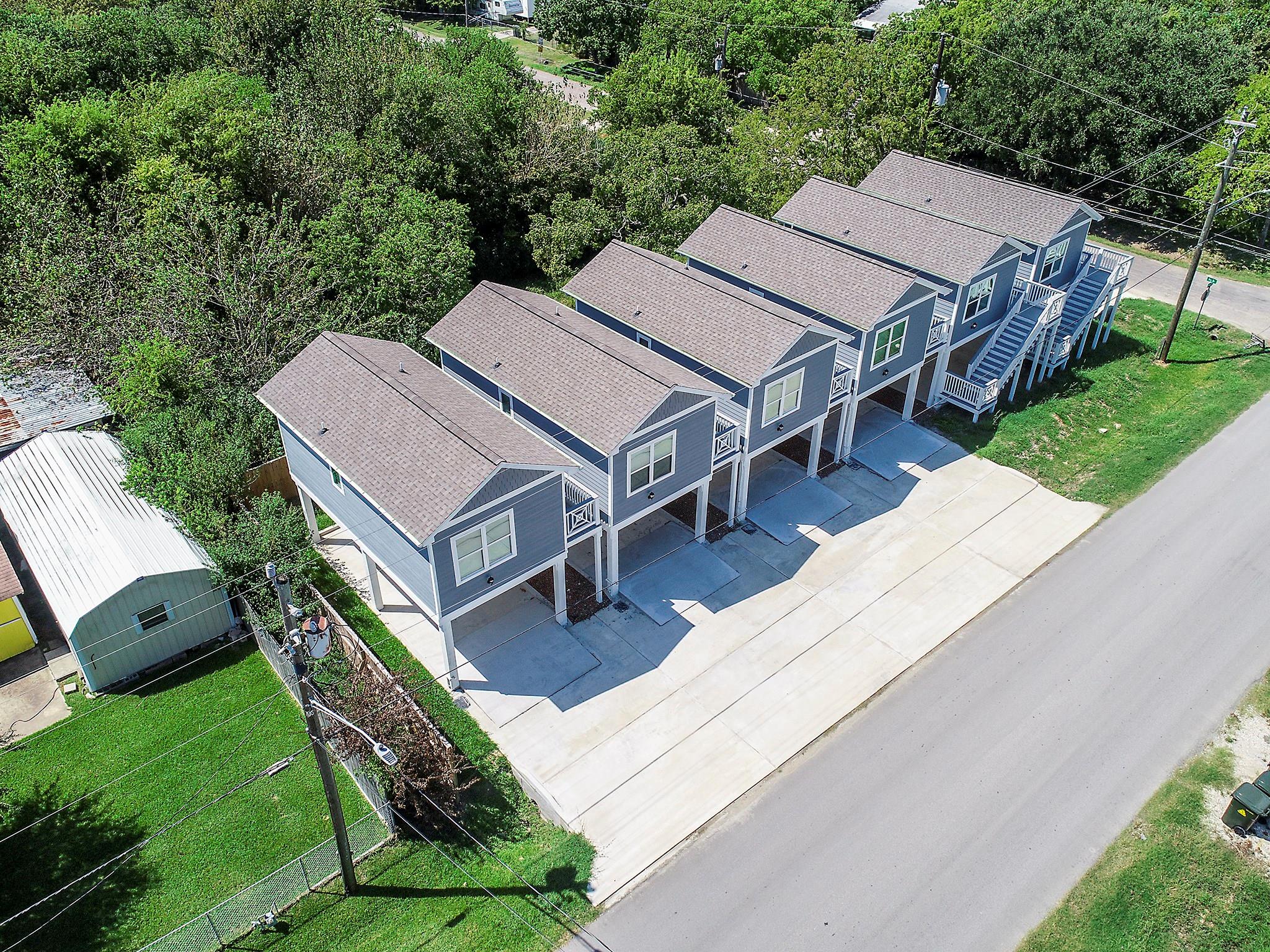 203 6th St D