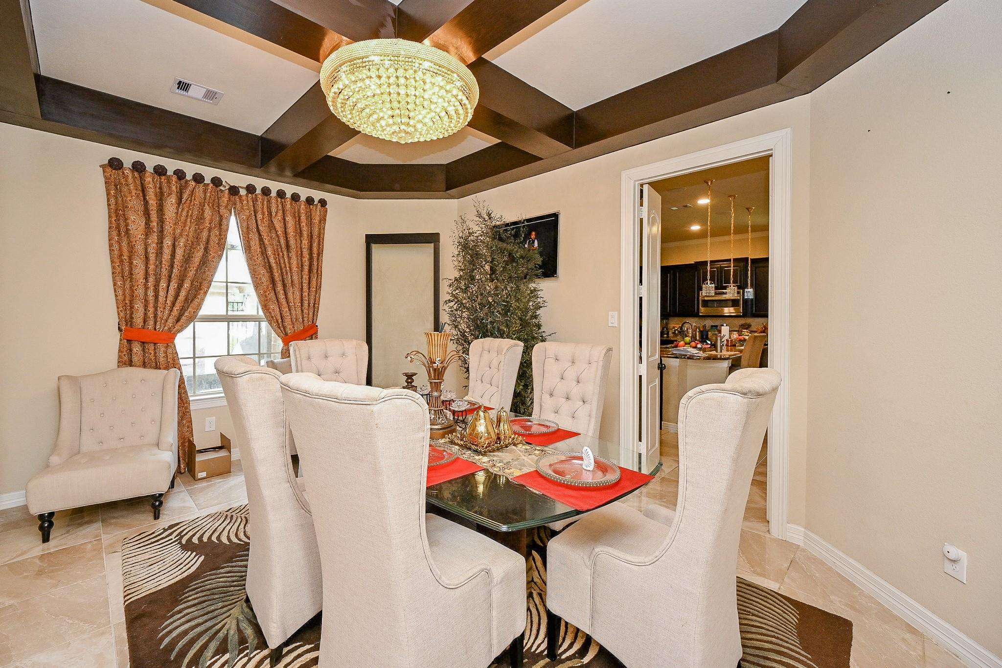 6115 Abercombie Lane