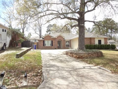 Photo of 12105 La Salle Crossing, Conroe, TX 77304 (MLS # 63585070)
