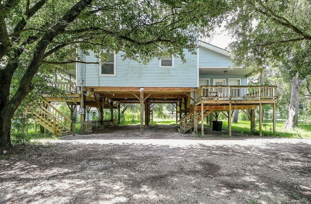 Photo of 11122 Sunturf Lane, Houston, TX 77044 (MLS # 91483915)