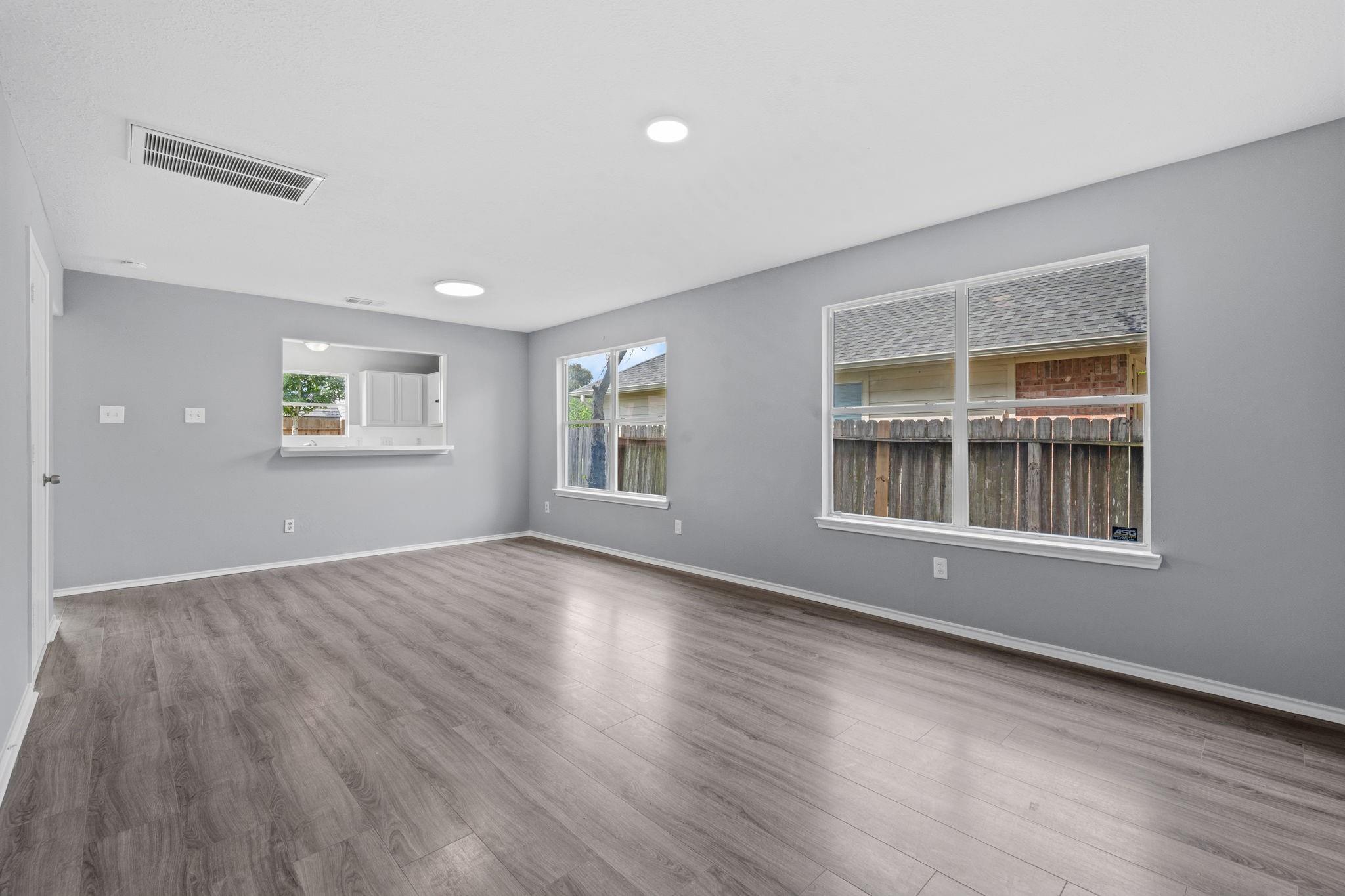 9006 Blue Cedar Lane