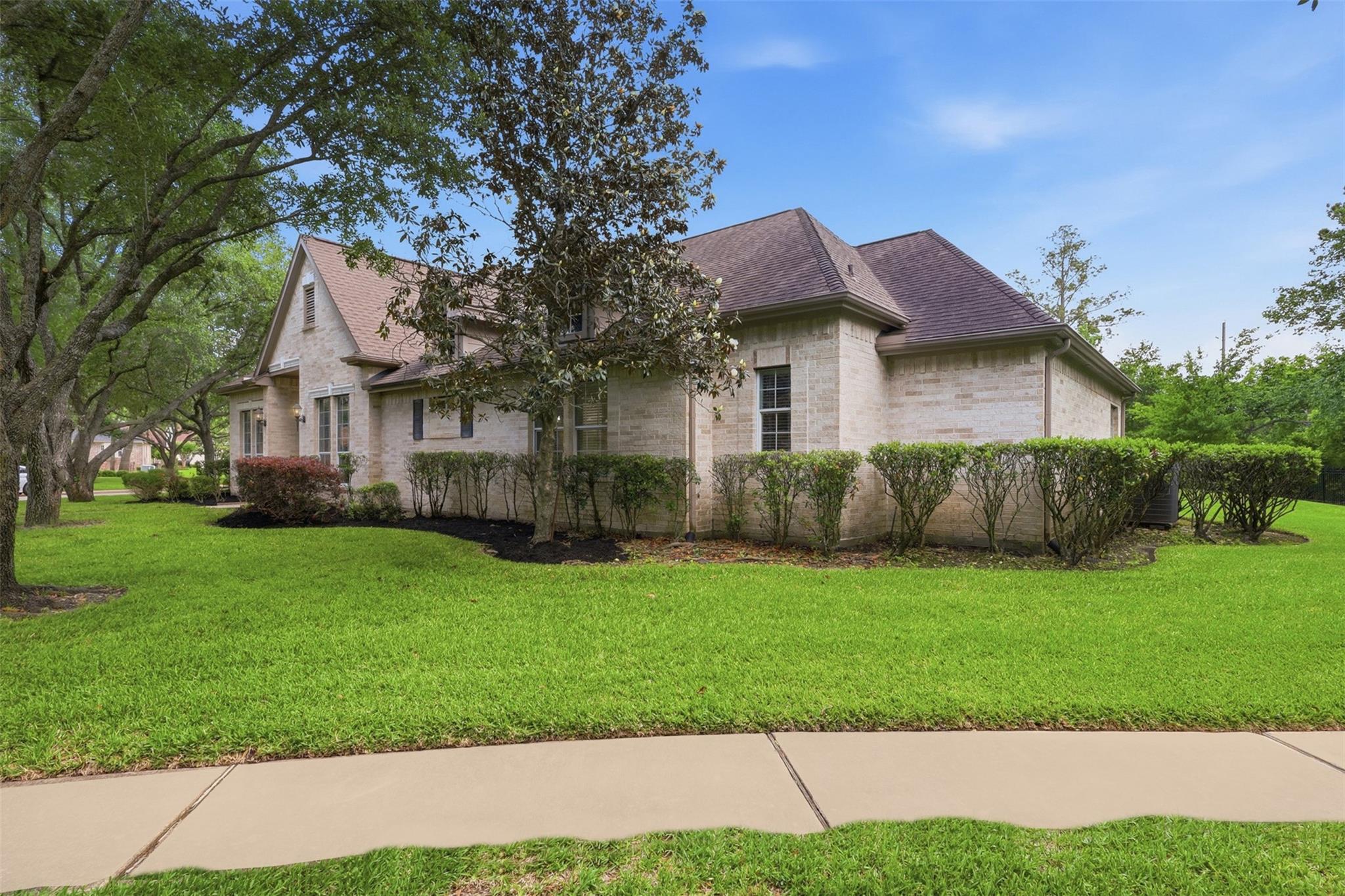 59 Champion Villa Drive