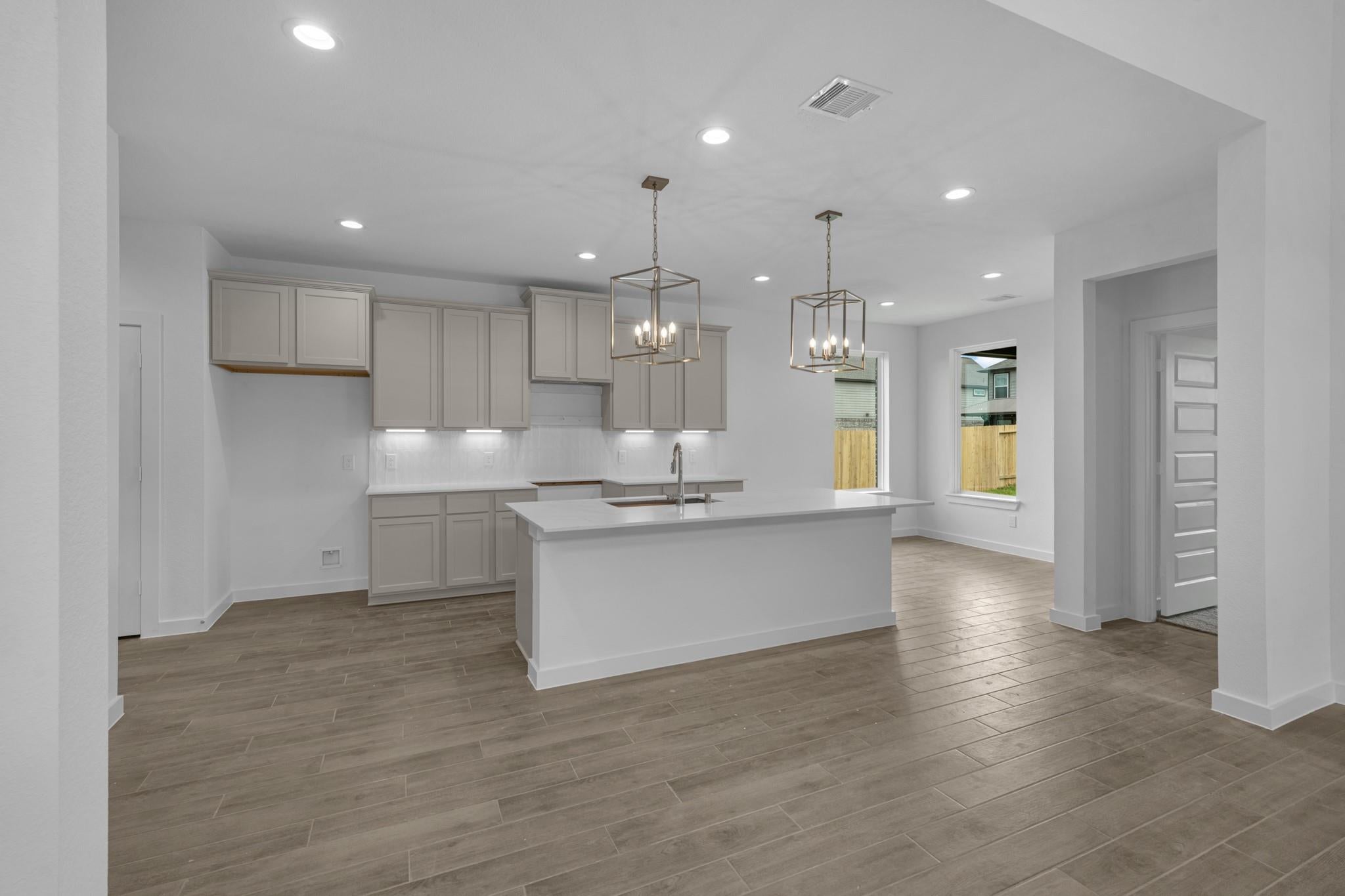 3043 Everwood Trail