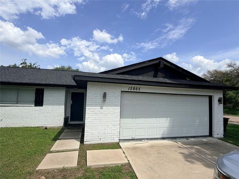 Photo of 15865 Ridgeroe Lane, Houston, TX 77053 (MLS # 27038152)