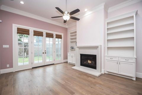 Tiny photo for 949 Dunleigh Meadows Lane, Houston, TX 77055 (MLS # 51285181)