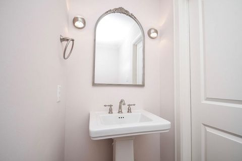 Tiny photo for 949 Dunleigh Meadows Lane, Houston, TX 77055 (MLS # 51285181)