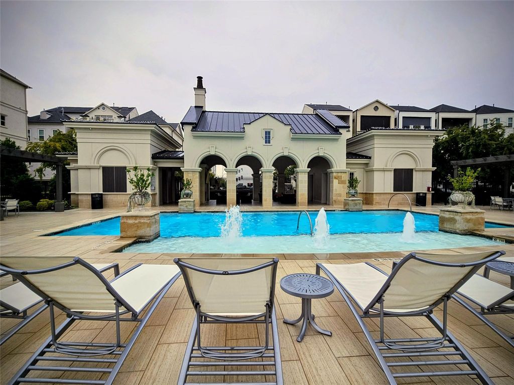 Photo of 949 Dunleigh Meadows Lane, Houston, TX 77055 (MLS # 51285181)